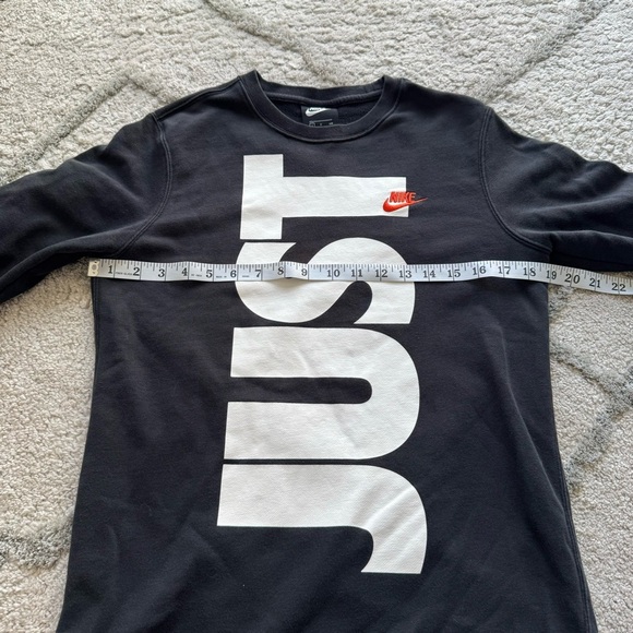 Nike JUST DO IT large logo black pullover crewneck sweatshirt men’s small - Picture 5 of 8